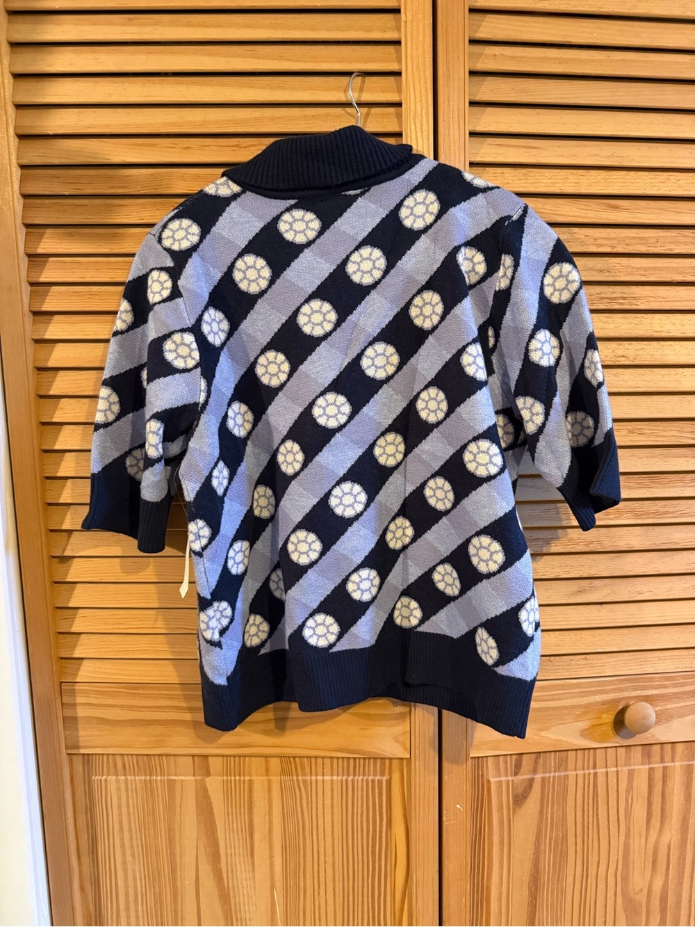 Maeve Navy & Light Blue Geometric Floral Short-Sleeve Cardigan - Picture 3 of 3
